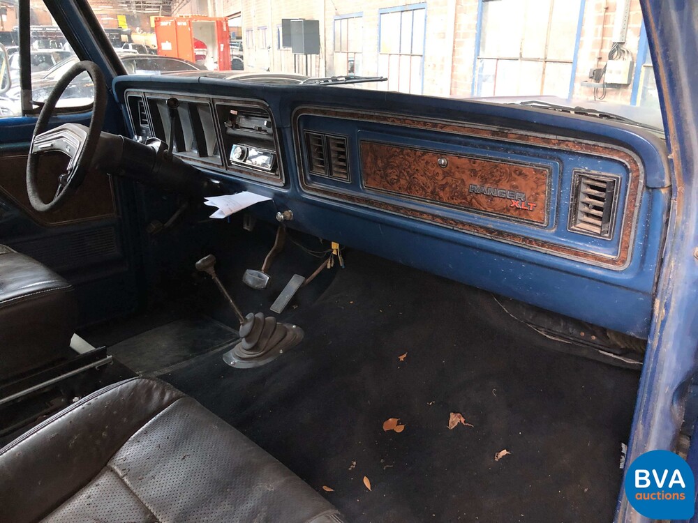 Ford Bronco Ranger 5.8 V8 XLT 4WD 1980, 51-TZ-SR