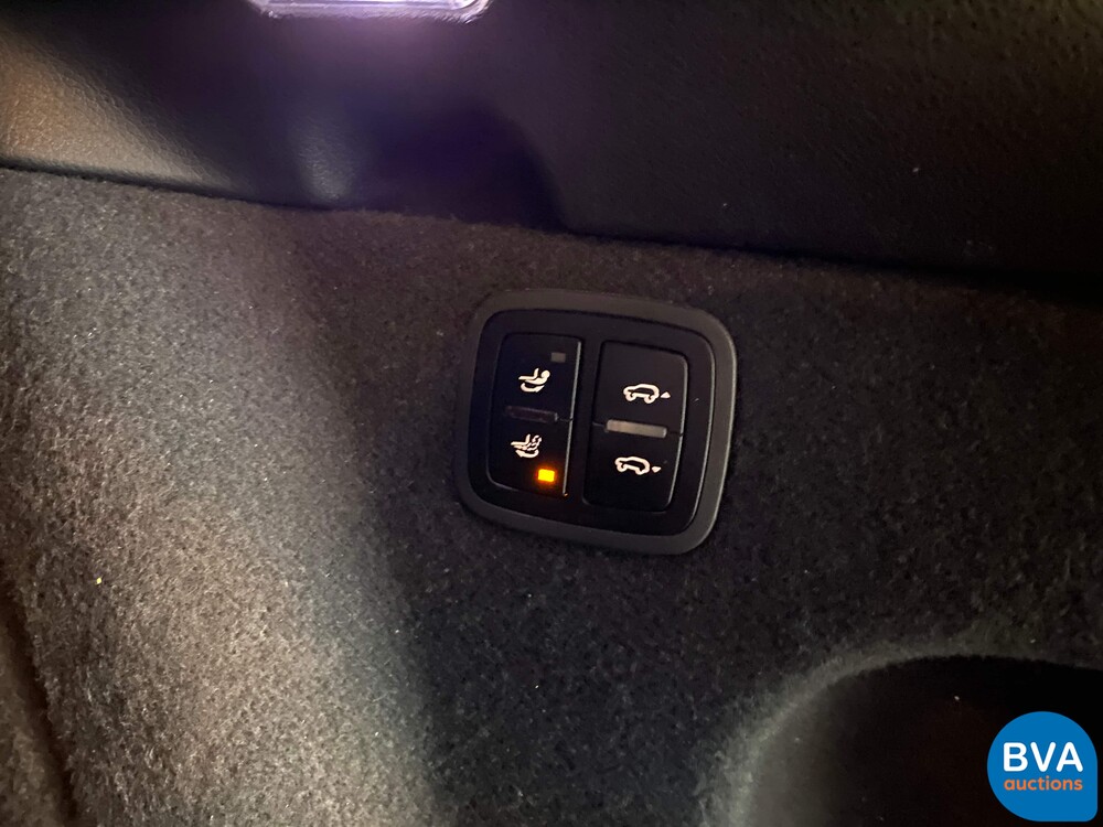 Porsche Macan 3.0 DS 258 PS 2015, SP-091-H.