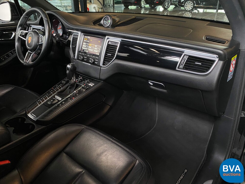 Porsche Macan 3.0 DS 258 PS 2015, SP-091-H.