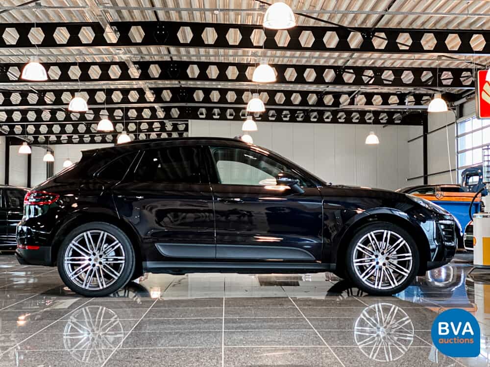Porsche Macan 3.0 DS 258 PS 2015, SP-091-H.