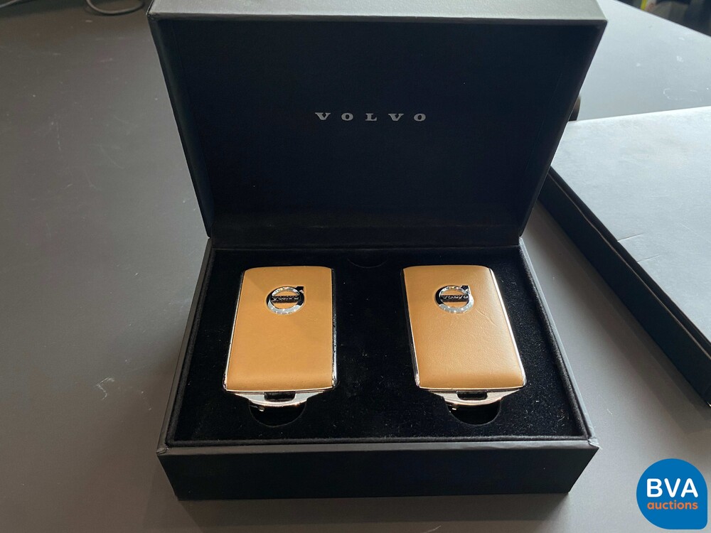 Volvo XC90 T8 Plug-In Hybrid TwinEngine AWD Beschriftung 408pk 2015 ORG-NL 7-PERS, HN-459-D.