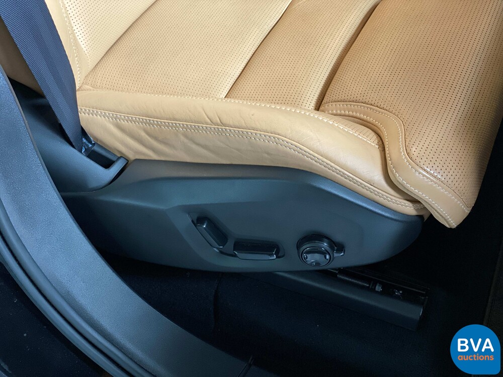 Volvo XC90 T8 Plug-In Hybrid TwinEngine AWD Beschriftung 408pk 2015 ORG-NL 7-PERS, HN-459-D.