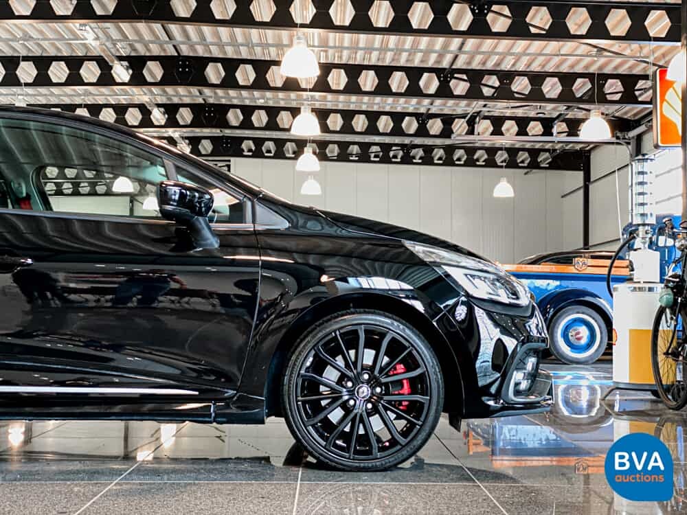 Renault Clio RS1.6 Turbo 200 PS 2017, L-586-NL.