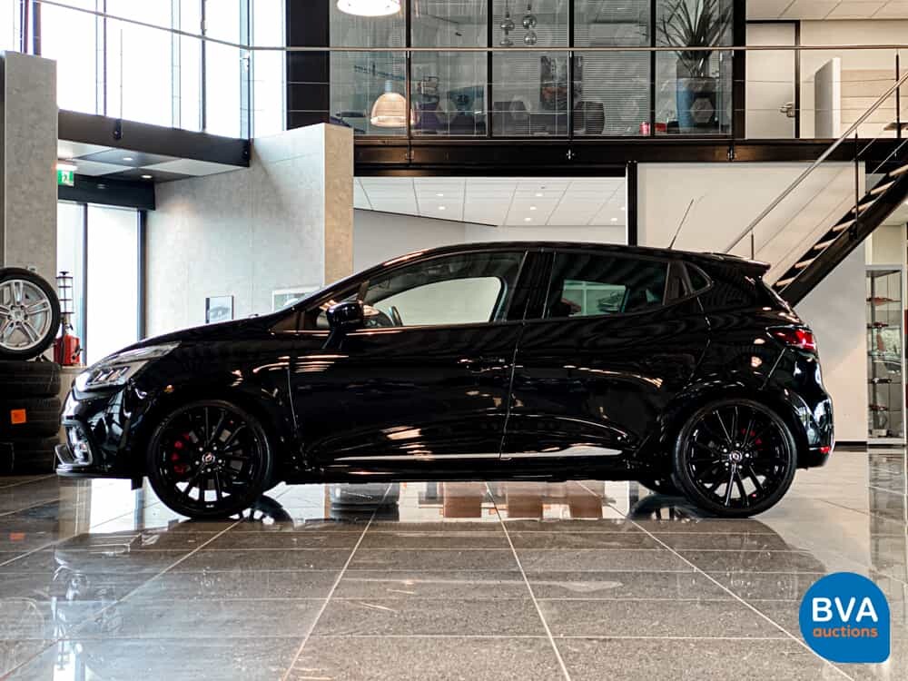 Renault Clio RS1.6 Turbo 200 PS 2017, L-586-NL.