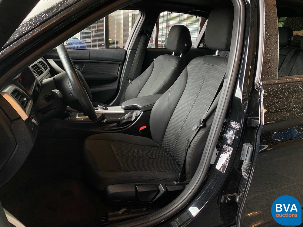 BMW 320i M-Sport M-Performance High Executive 3er 184PS 2012 -Org. NL-, 11-XHT-3.