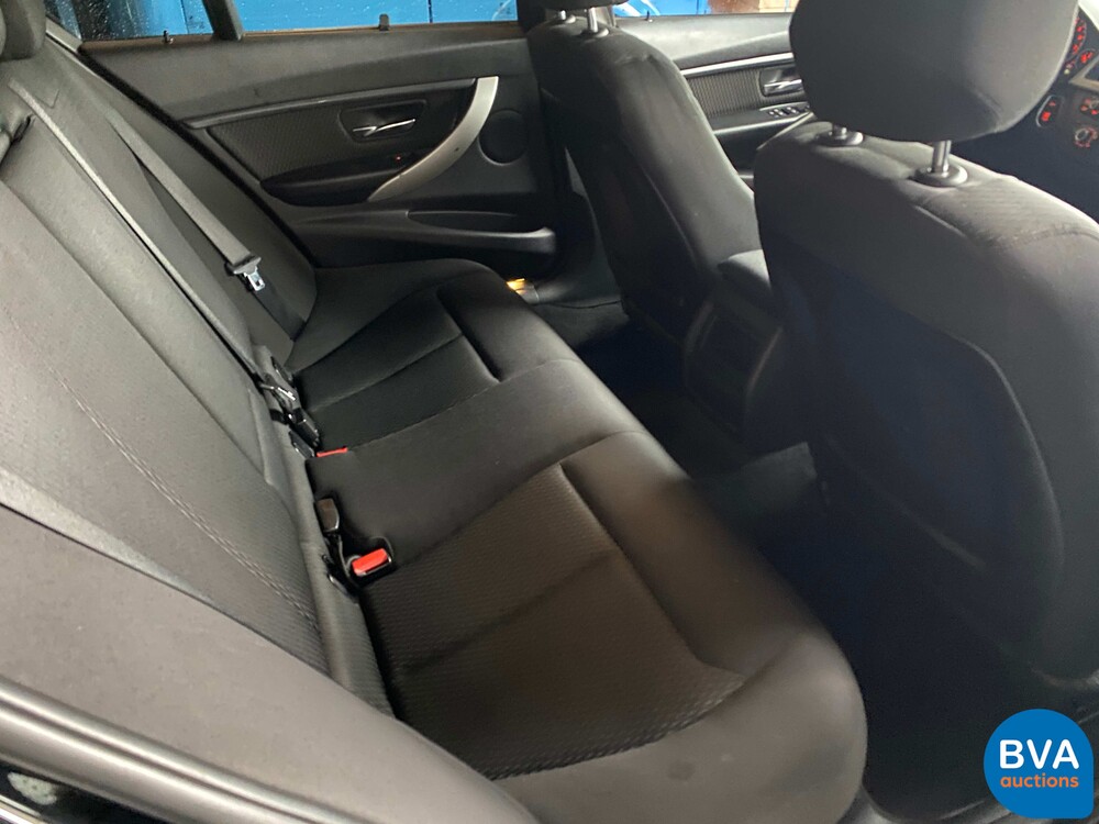BMW 320i M-Sport M-Performance High Executive 3er 184PS 2012 -Org. NL-, 11-XHT-3.