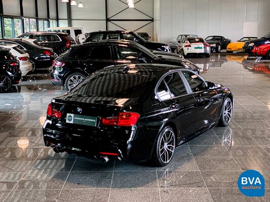 BMW 320i M-Sport M-Performance High Executive 3-serie 184pk 2012 -Org. NL-, 11-XHT-3