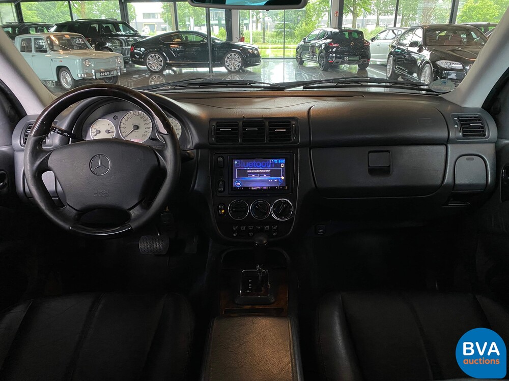 Mercedes-Benz ML55 AMG M-Klasse 347PS 2001 -Org. NL-, 39-HR-GV.