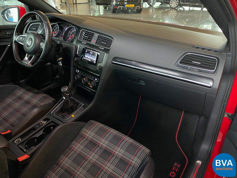 Volkswagen Golf 7 GTI 2.0 220 PS Handbuch 2017 Leistung, RN-297-G.