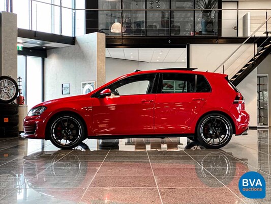 Volkswagen Golf 7 GTI 2.0 220hp Manual 2017 Performance, RN-297-G.