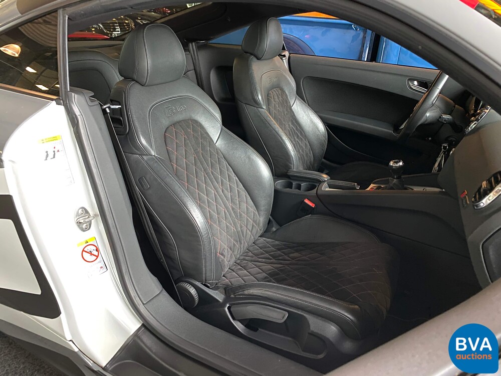 Audi TT2.0 TFSI S-Line 300 PS 2012, XP-096-K.