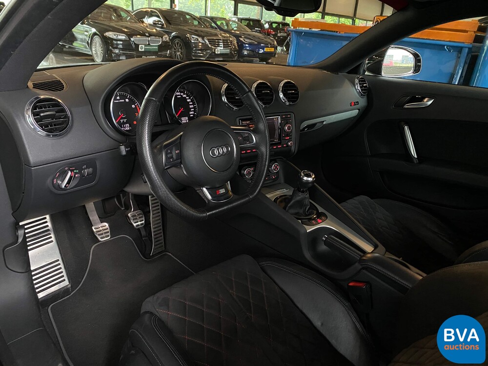 Audi TT2.0 TFSI S-Line 300 PS 2012, XP-096-K.