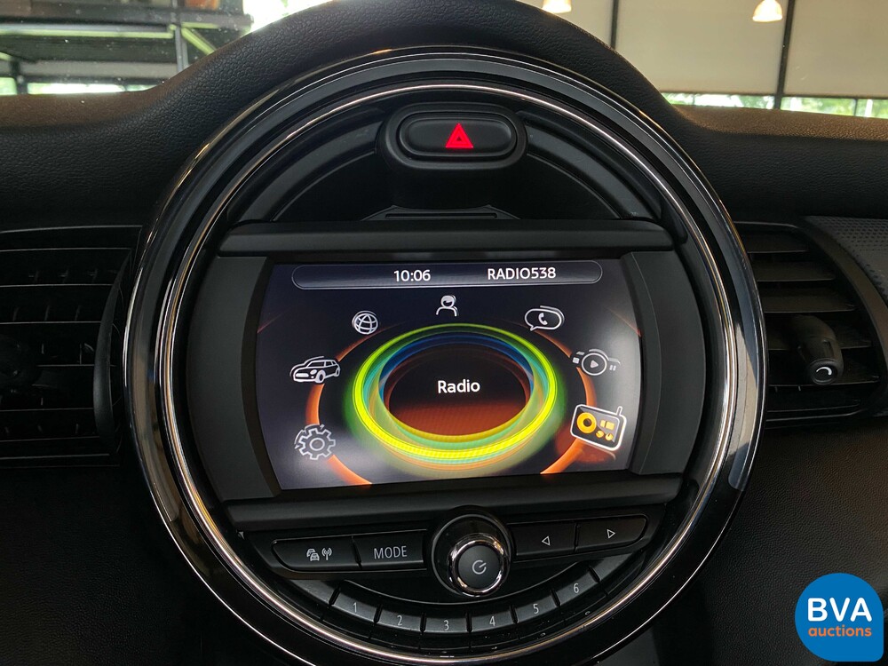 Mini Cooper Ernsthaftes Geschäft 1.5 136 PS 2015, KP-017-H.