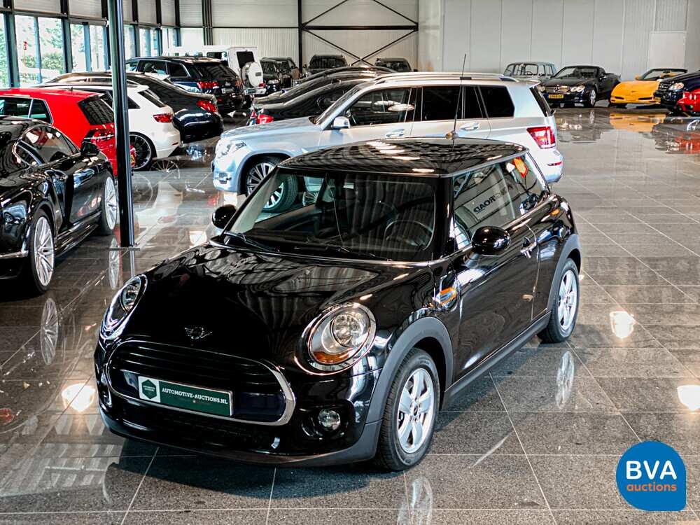 Mini Cooper Ernsthaftes Geschäft 1.5 136 PS 2015, KP-017-H.