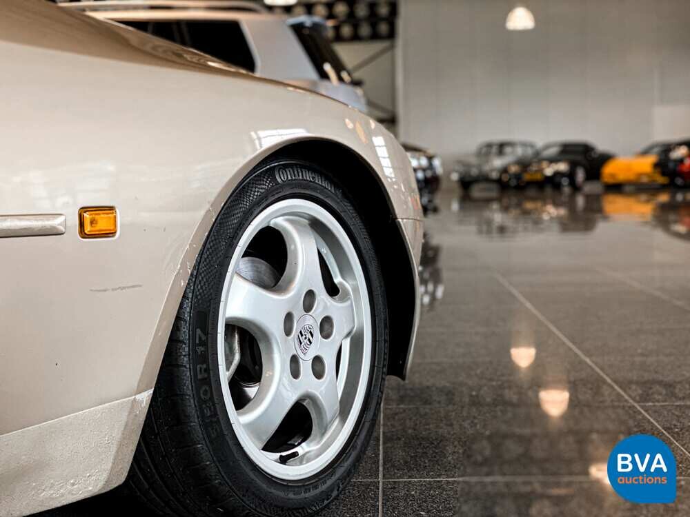 Porsche 944 2.5 Coupé 163 PS 1985, LZ-BX-82.