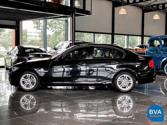 BMW 3-series 316i Business Line 122hp 2010, -Org NL-, 32-KPP-1.