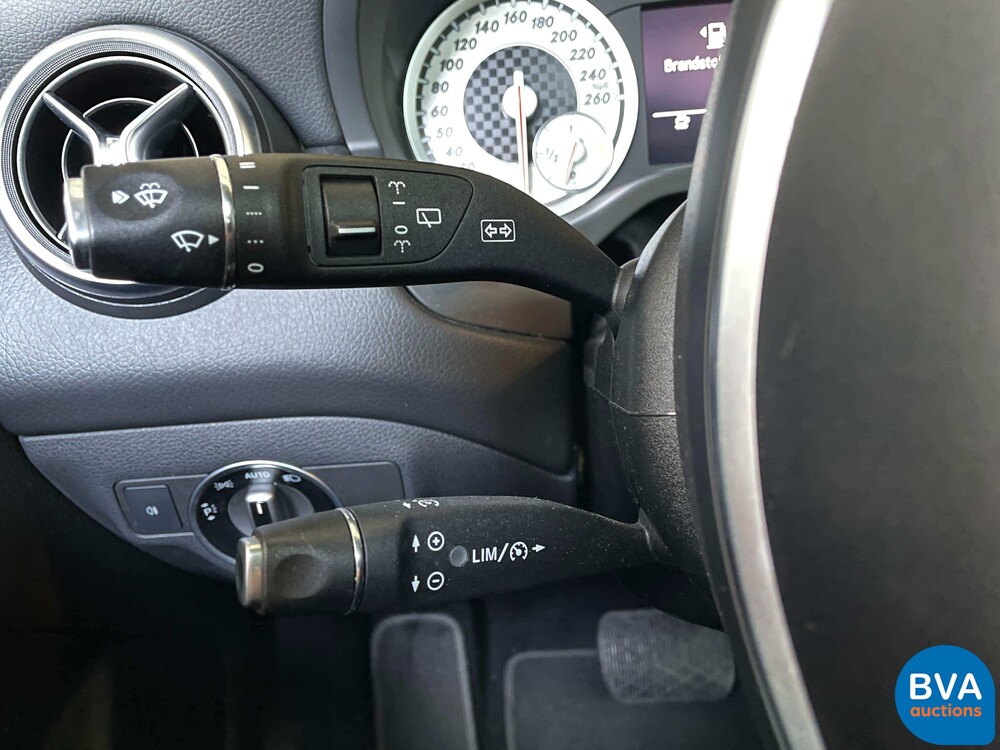 Mercedes-Benz A180 AMG Benzin Automatik 122PS A-Klasse 2012 NW-Modell.