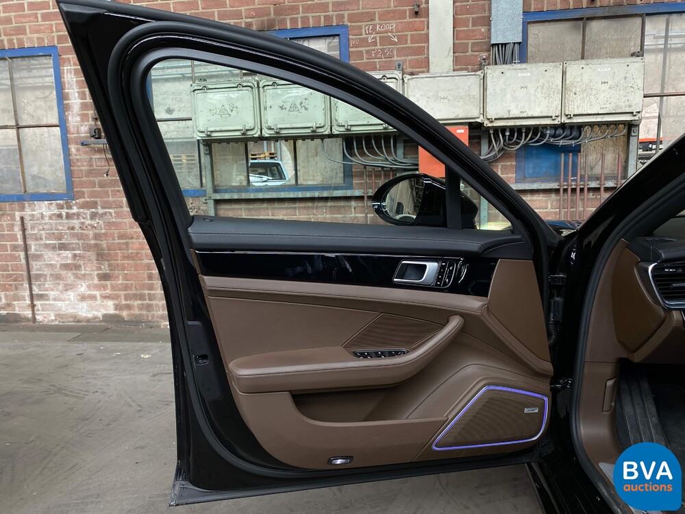 Porsche Panamera2.9 V6 Bi-Turbo Plug-In Hybrid PDK 462pk Sport-Chrono 2018.