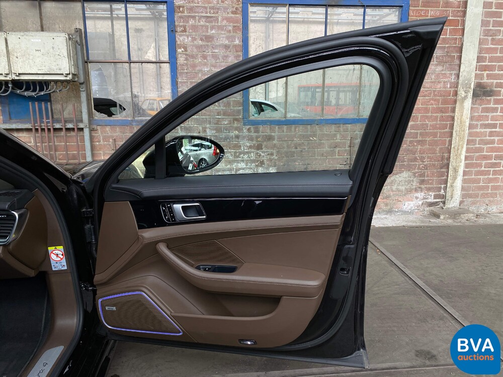 Porsche Panamera2.9 V6 Bi-Turbo Plug-In Hybrid PDK 462pk Sport-Chrono 2018.