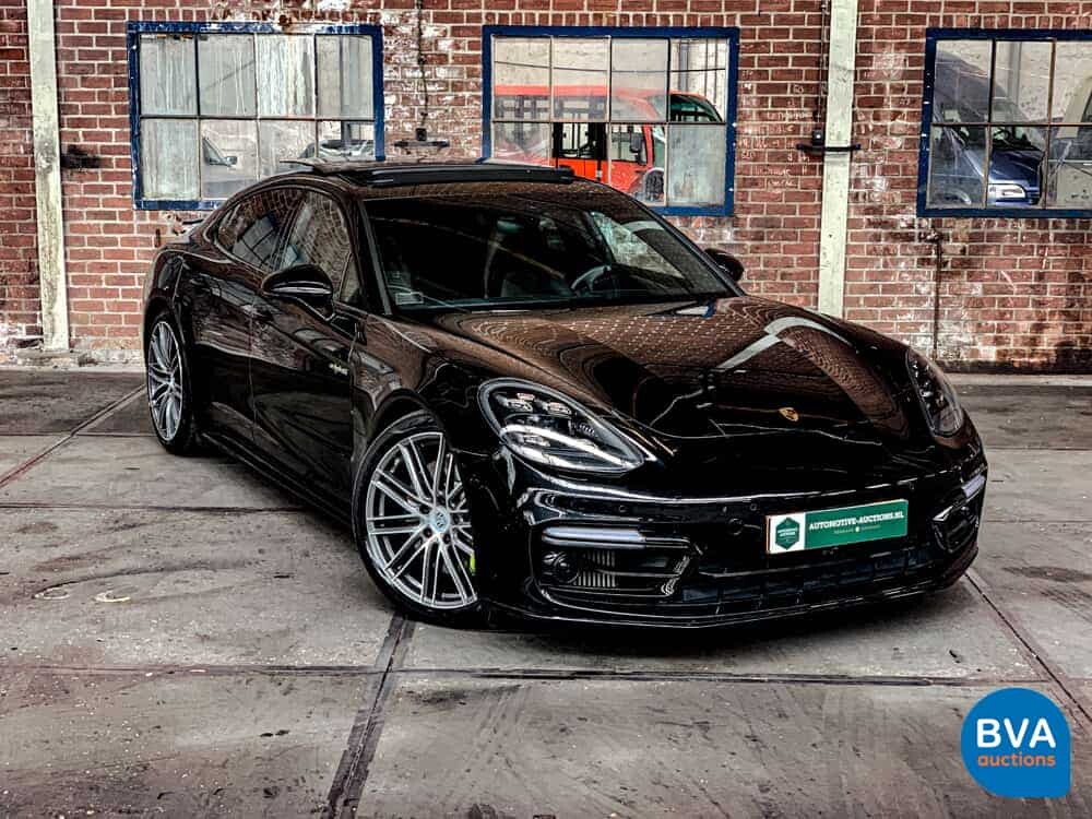 Porsche Panamera2.9 V6 Bi-Turbo Plug-In Hybrid PDK 462pk Sport-Chrono 2018.