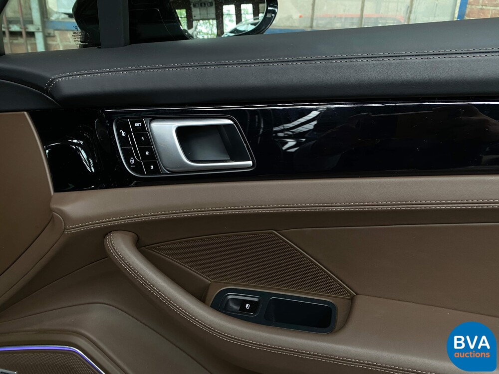 Porsche Panamera2.9 V6 Bi-Turbo Plug-In Hybrid PDK 462pk Sport-Chrono 2018.