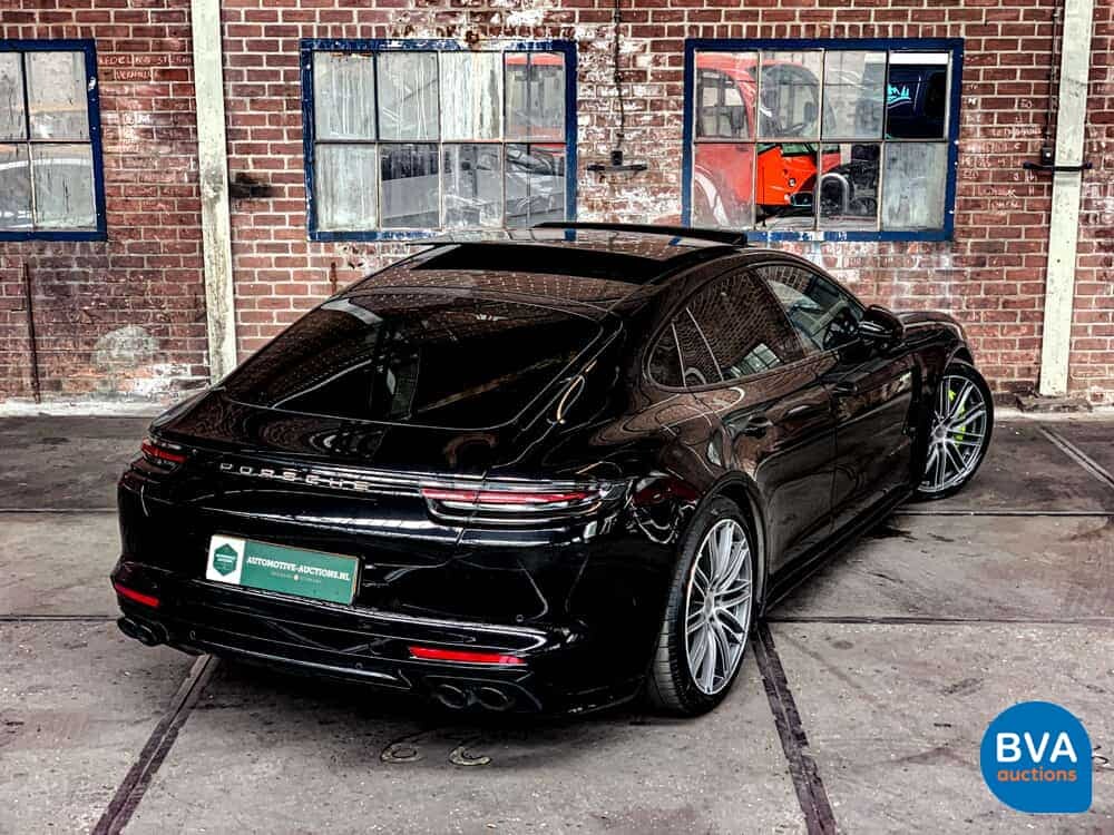 Porsche Panamera2.9 V6 Bi-Turbo Plug-In Hybrid PDK 462pk Sport-Chrono 2018.