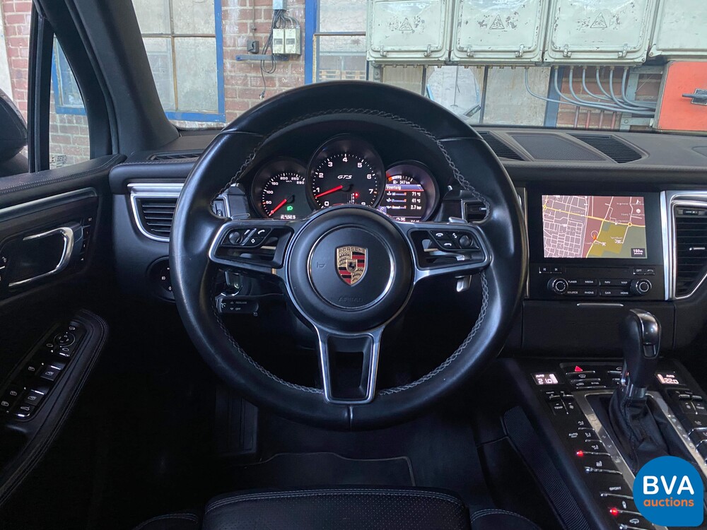 Porsche Macan GTS V6 Bi-Turbo 360hp 2016 Facelift, L-748-DB.