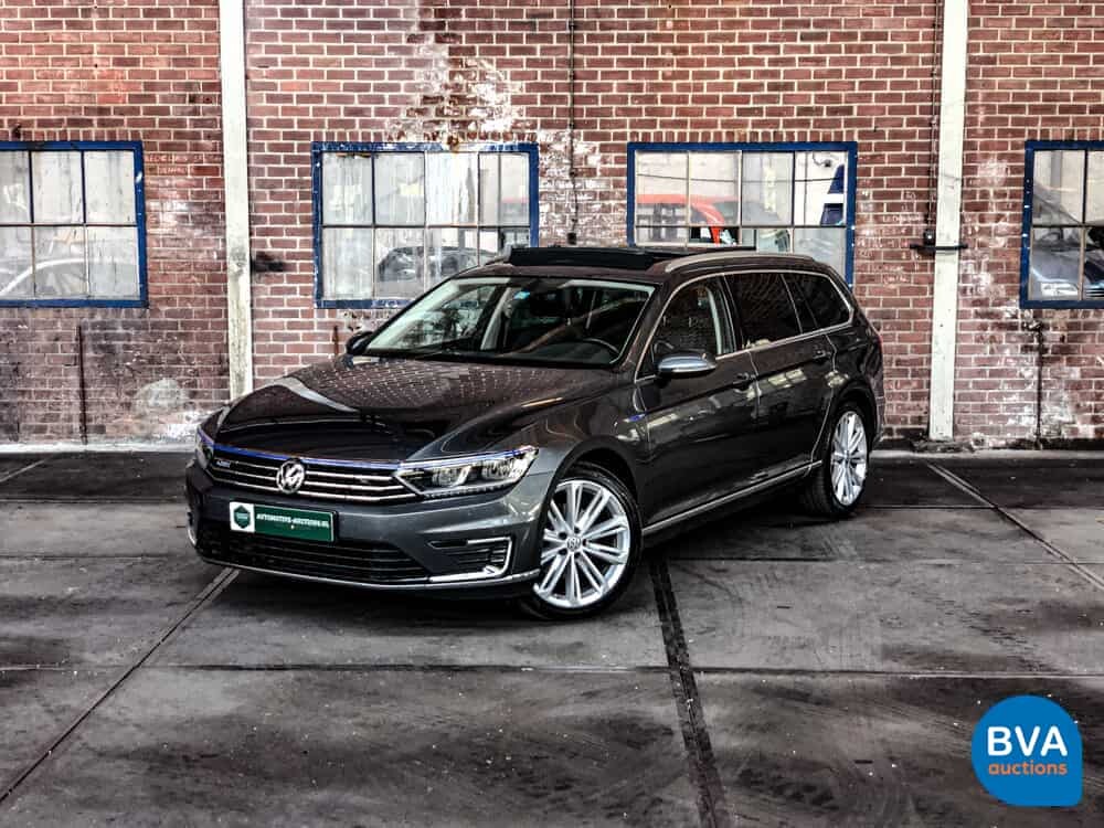 Volkswagen Passat Variant GTE 1.4 TSI 156pk 2016 -Original NL-, KN-074-R.