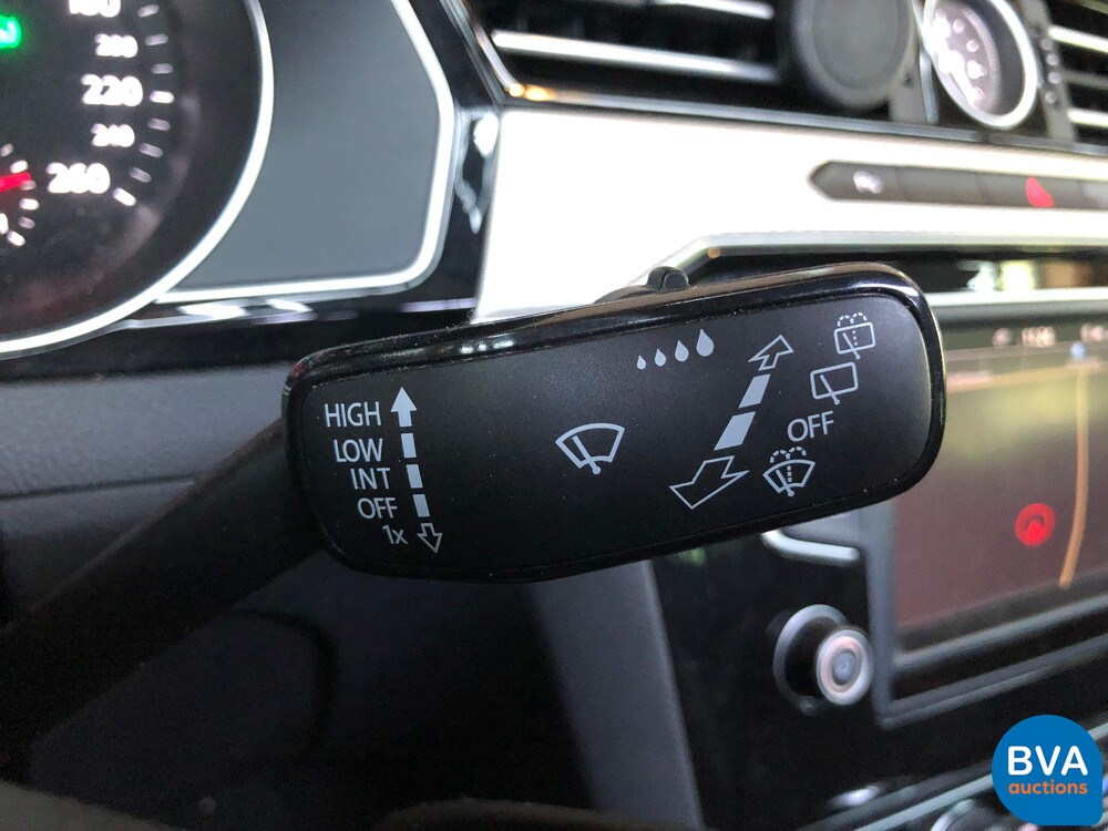 Volkswagen Passat Variant GTE 1.4 TSI 156pk 2016 -Original NL-, KN-074-R.