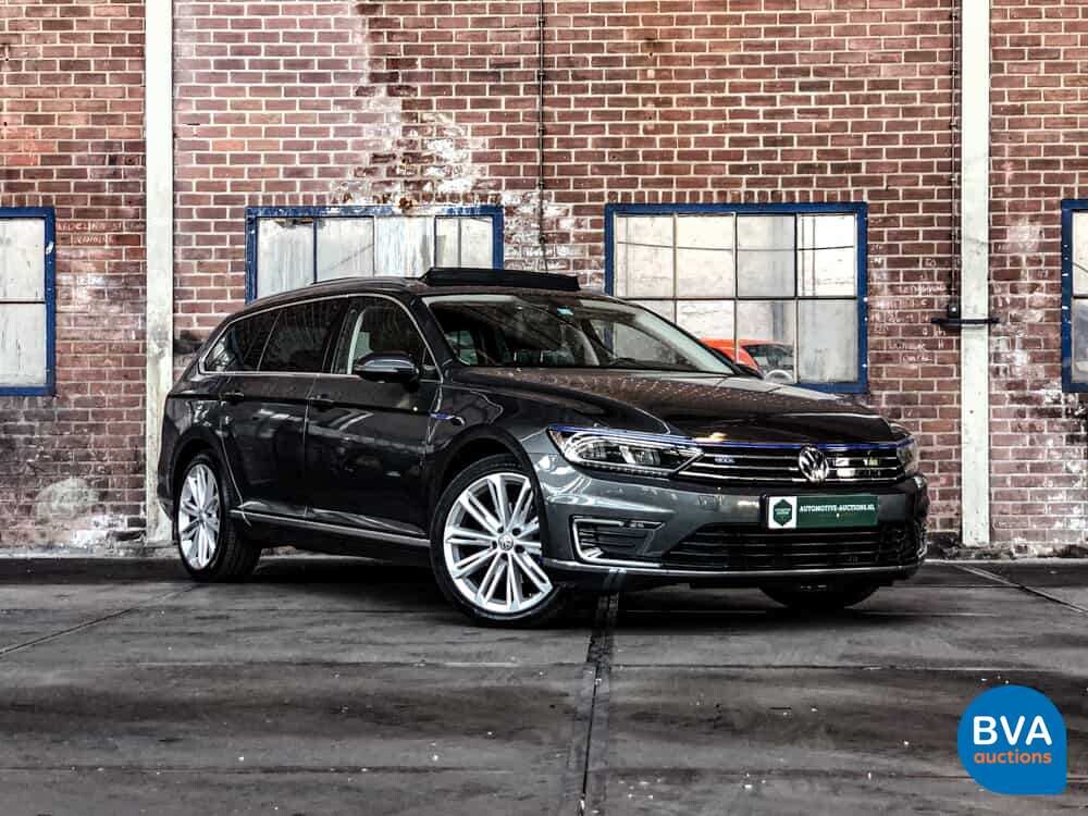 Volkswagen Passat Variant GTE 1.4 TSI 156pk 2016 -Original NL-, KN-074-R.
