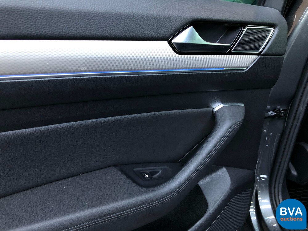 Volkswagen Passat Variant GTE 1.4 TSI 156pk 2016 -Original NL-, KN-074-R.