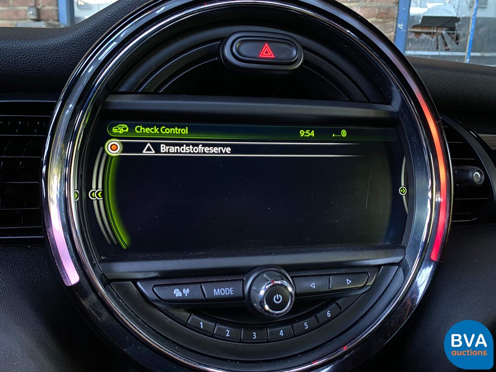 Mini-Cooper 2.0 John Cooper Works (JCW) Chile 231 PS 2016 F56, G-661-FG.