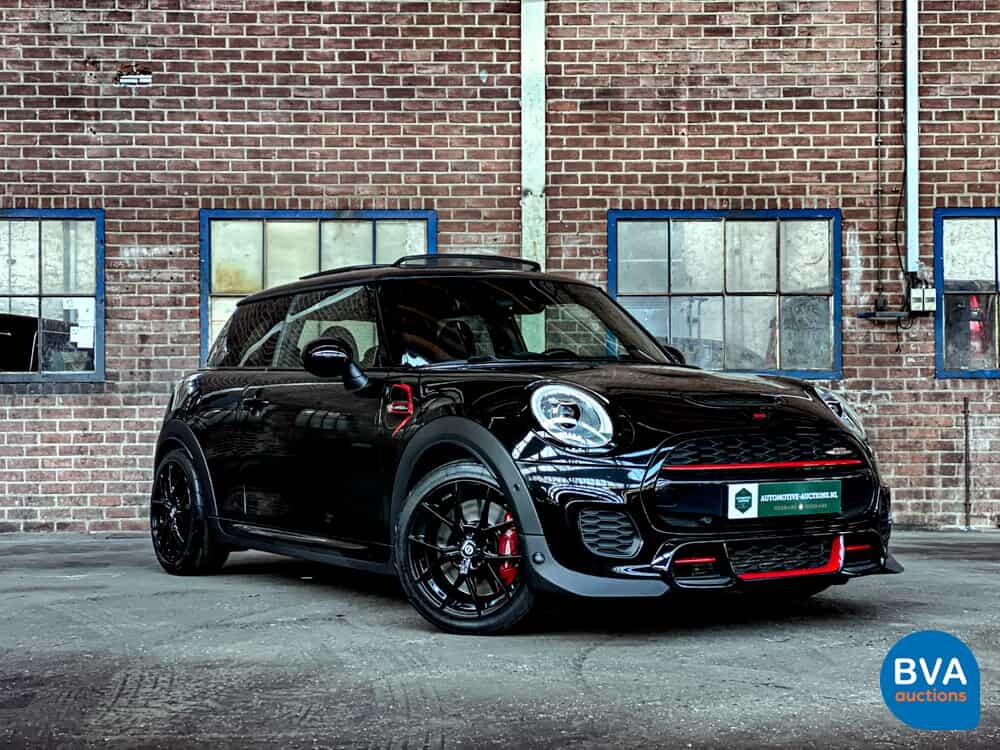 Mini-Cooper 2.0 John Cooper Works (JCW) Chile 231 PS 2016 F56, G-661-FG.