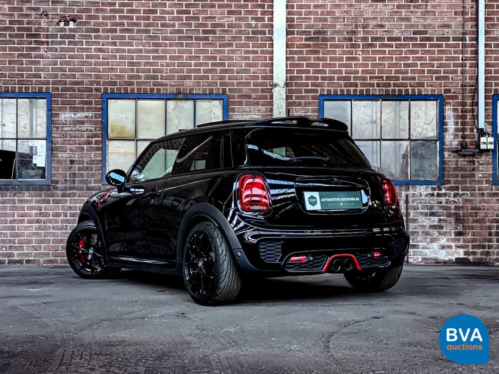 Mini-Cooper 2.0 John Cooper Works (JCW) Chile 231 PS 2016 F56, G-661-FG.