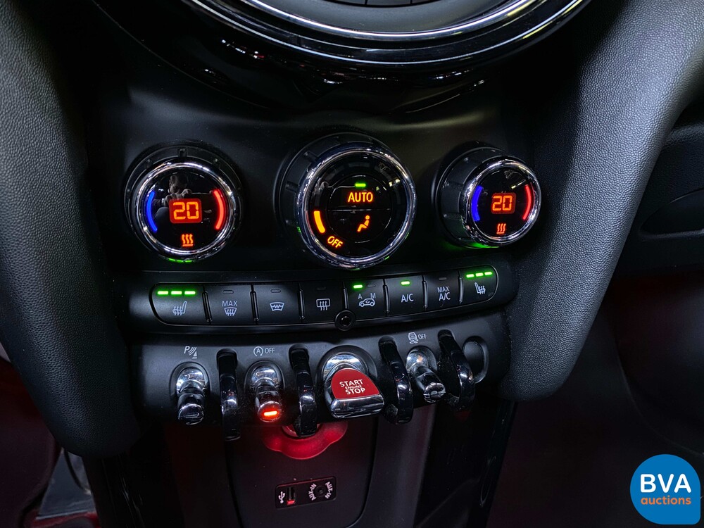 Mini-Cooper 2.0 John Cooper Works (JCW) Chile 231 PS 2016 F56, G-661-FG.