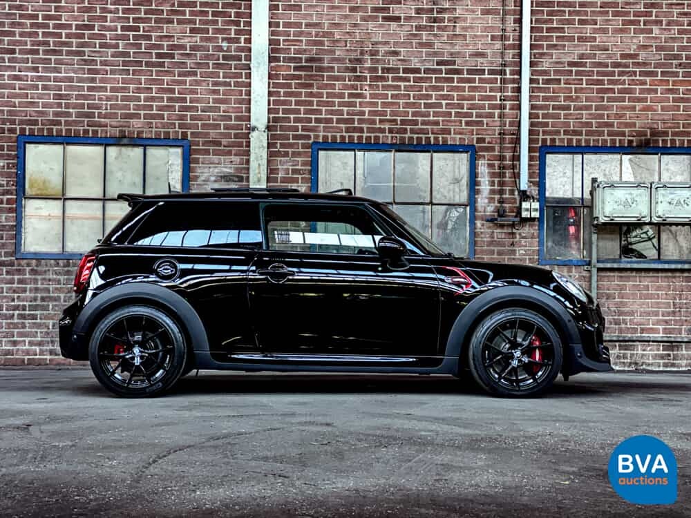 Mini-Cooper 2.0 John Cooper Works (JCW) Chile 231 PS 2016 F56, G-661-FG.