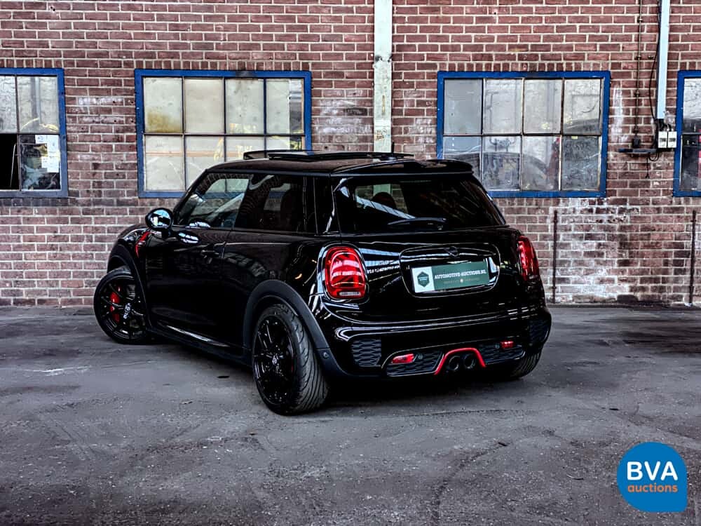 Mini-Cooper 2.0 John Cooper Works (JCW) Chile 231 PS 2016 F56, G-661-FG.
