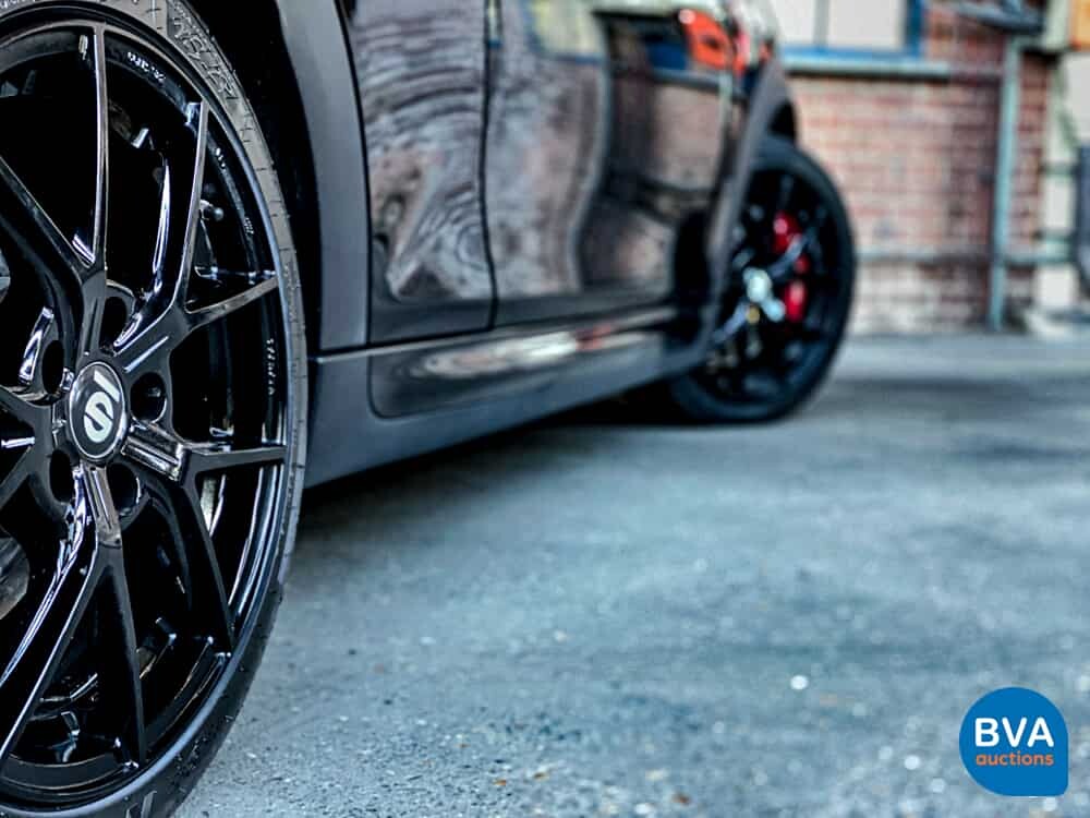 Mini-Cooper 2.0 John Cooper Works (JCW) Chile 231 PS 2016 F56, G-661-FG.