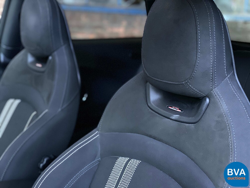 Mini-Cooper 2.0 John Cooper Works (JCW) Chile 231 PS 2016 F56, G-661-FG.