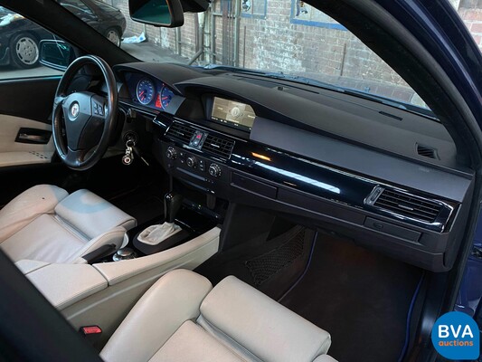 BMW Alpina B5 E60 4.4 V8 500PS/700nm Limousine 2005 Youngtimer, NL Zulassung.