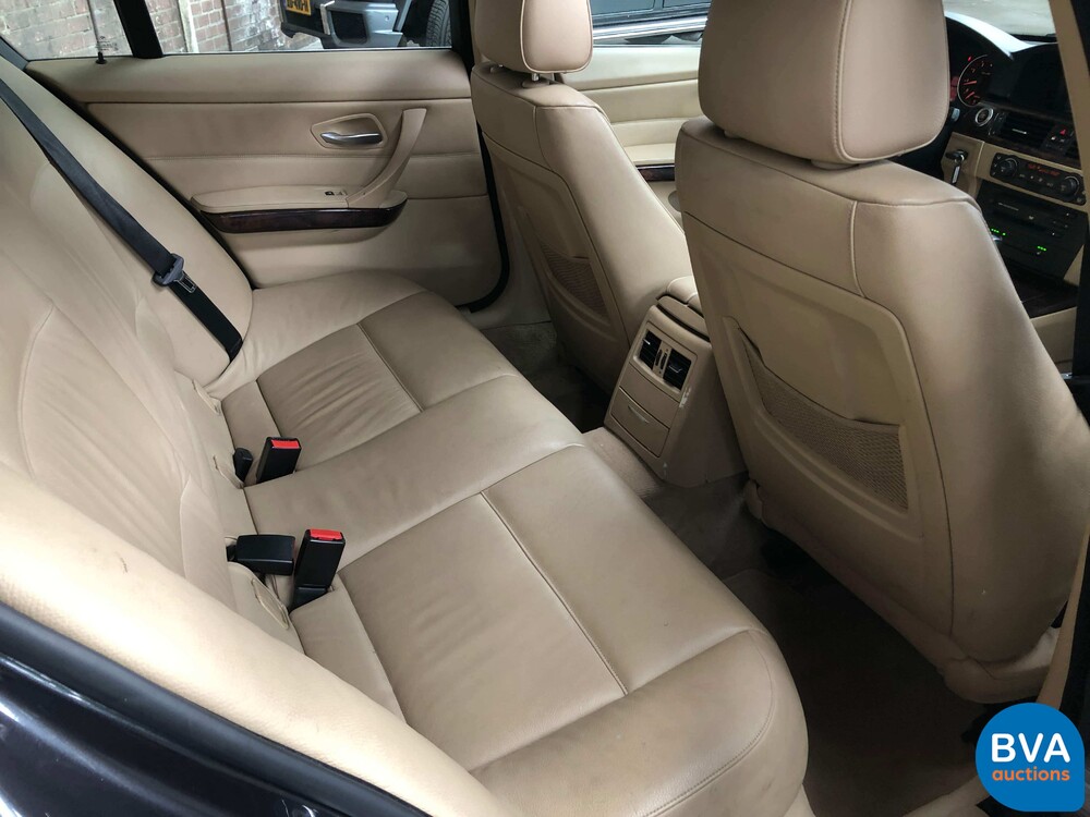 BMW 325i Limousine 3er 218pk 2005 -Youngtimer-, H-054-ZB.