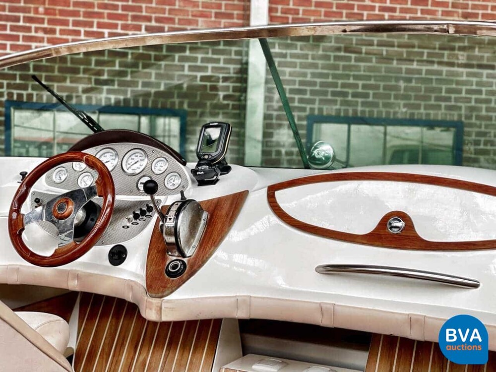 Quicksilver Classic 20 Mercruiser MPI 235hp (RIVA BOESCH Shape) Speedboat Trailer 2021.