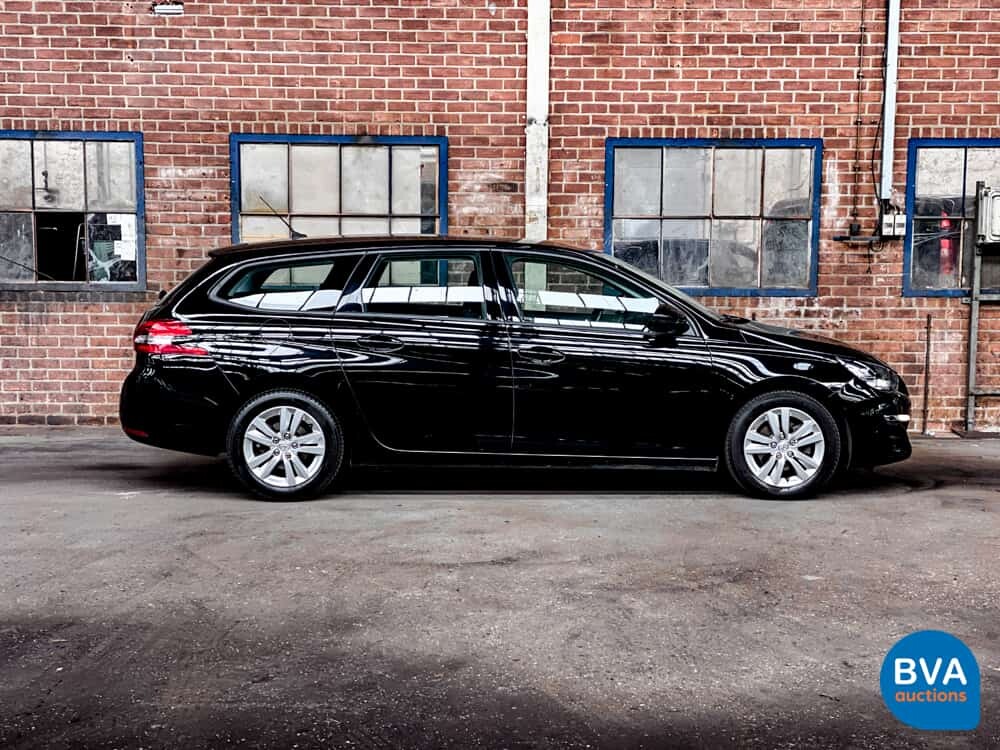 Peugeot 308 SW1.6 BlueHDI 120 PS Blue Lease Executive, PG-260-X.