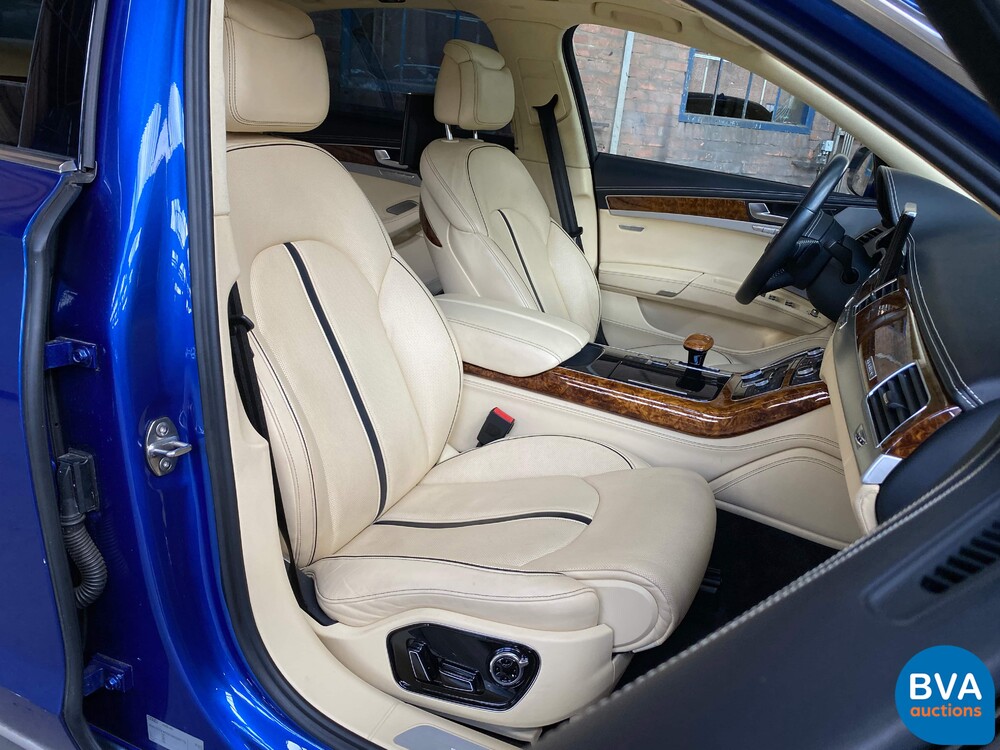 Audi A8 L W12 Quattro Pro Line + 6.3 W12 500 PS 2012.