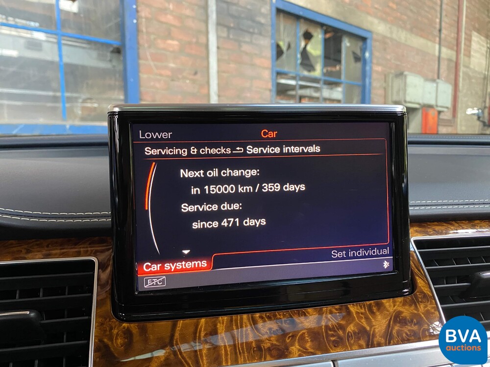 Audi A8 L W12 Quattro Pro Line + 6.3 W12 500 PS 2012.