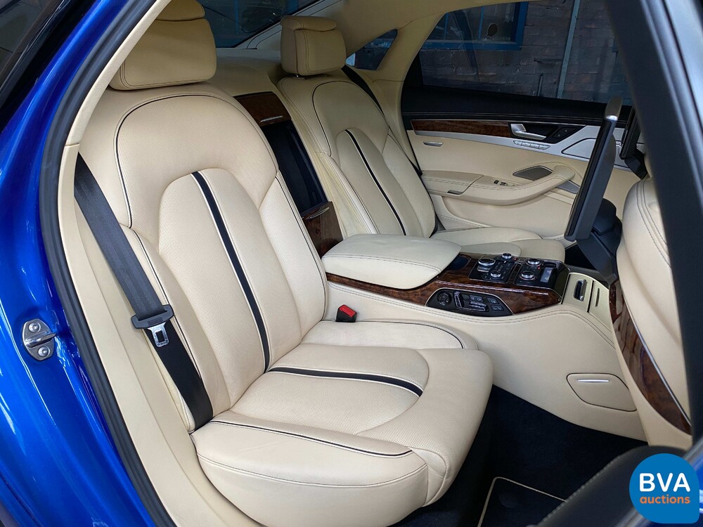 Audi A8 L W12 Quattro Pro Line + 6.3 W12 500 PS 2012.