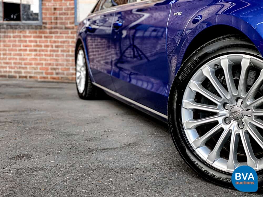 Audi A8 L W12 Quattro Pro Line + 6.3 W12 500 PS 2012.