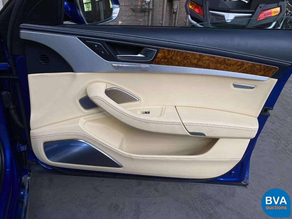 Audi A8 L W12 Quattro Pro Line + 6.3 W12 500 PS 2012.