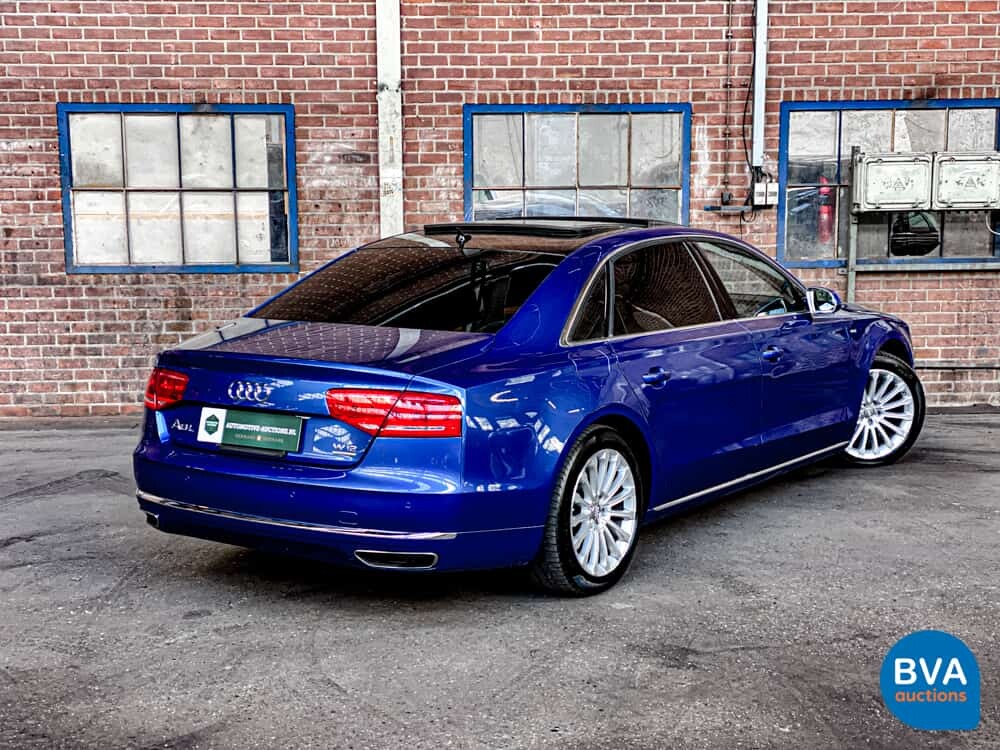 Audi A8 L W12 Quattro Pro Line + 6.3 W12 500 PS 2012.