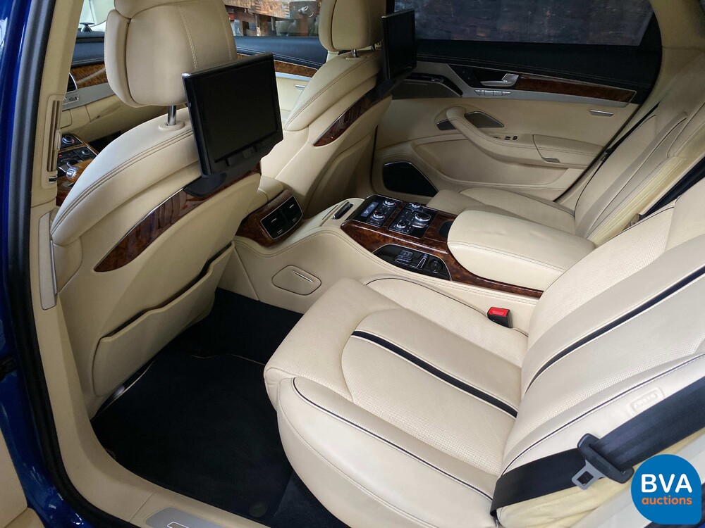 Audi A8 L W12 Quattro Pro Line + 6.3 W12 500 PS 2012.